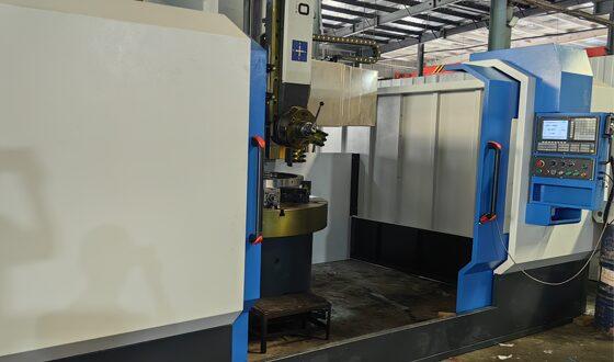 Große Präzisionsproduktionsanlagen in der Fabrik